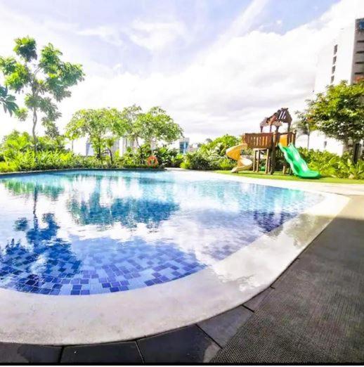 Апартаменты Air Luxury Makati Cbd With Balcony Манила Экстерьер фото