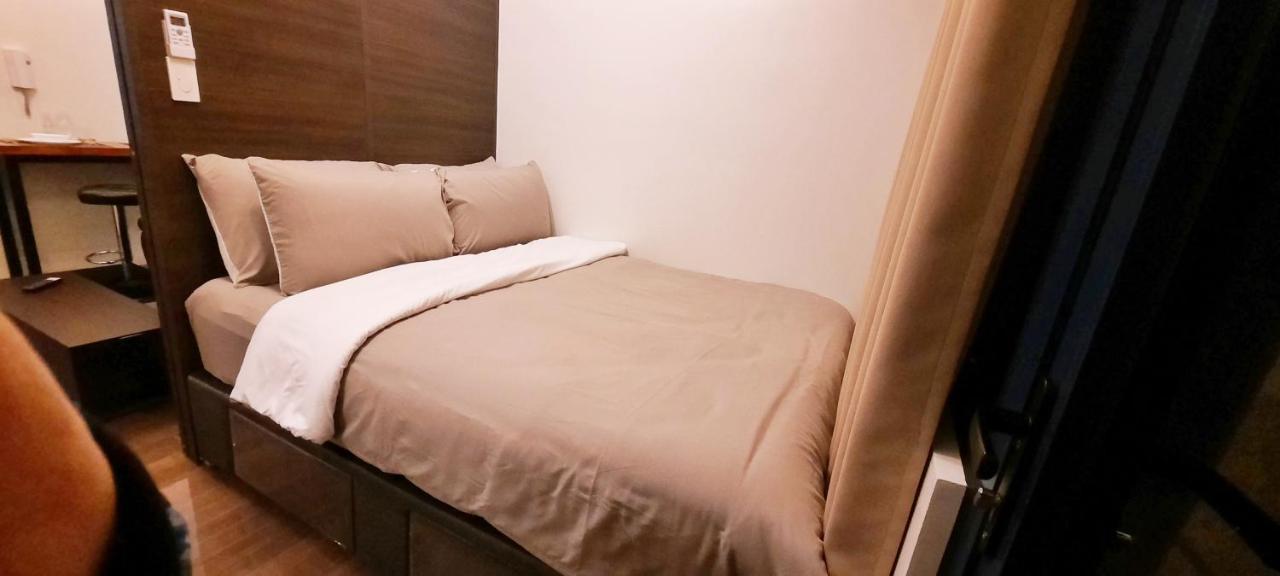 Апартаменты Air Luxury Makati Cbd With Balcony Манила Экстерьер фото