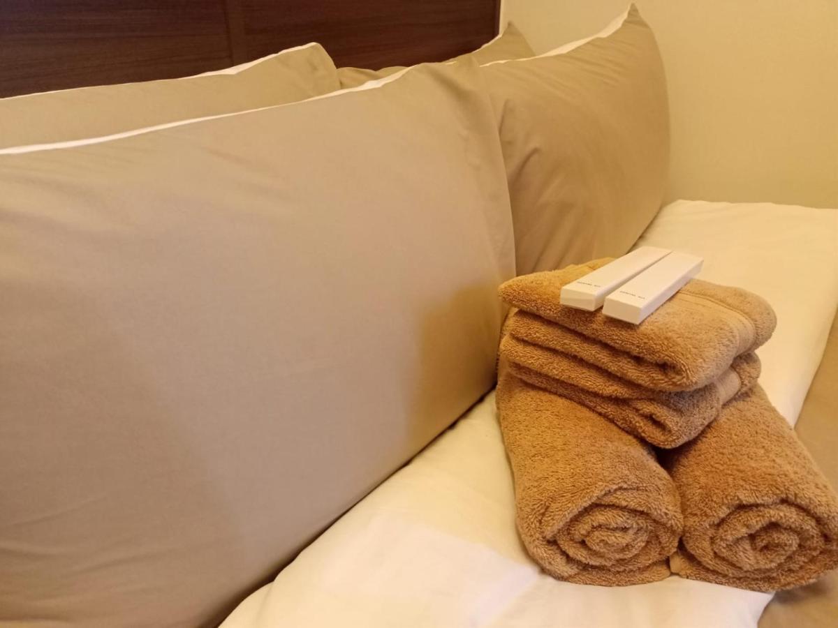 Апартаменты Air Luxury Makati Cbd With Balcony Манила Экстерьер фото